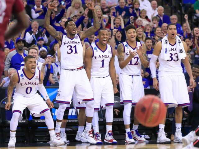 ncaa-basketball-big-12-kansas2