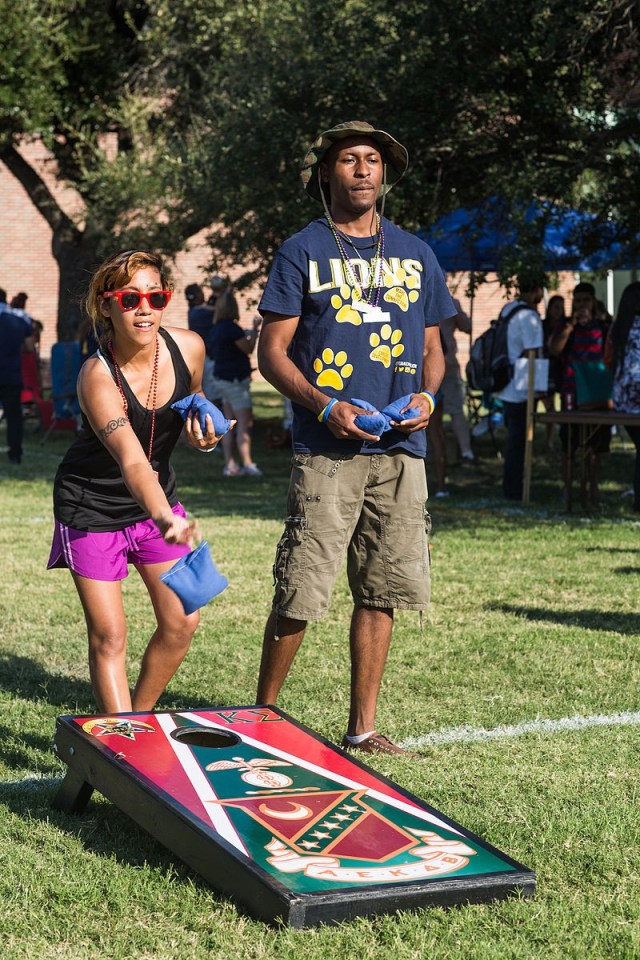 tailgate games