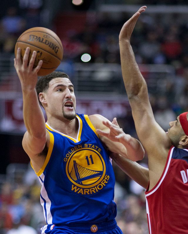 klay_thompson_vs-_jared_dudley