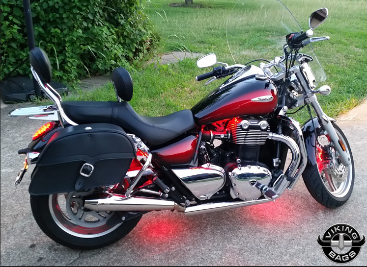 motorcycle saddlebag